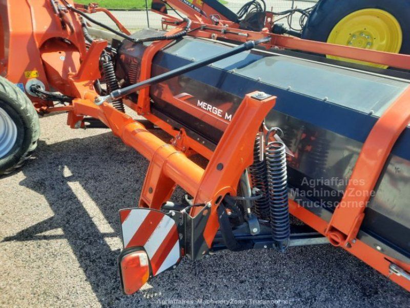 Kuhn MERGE MAXX  950