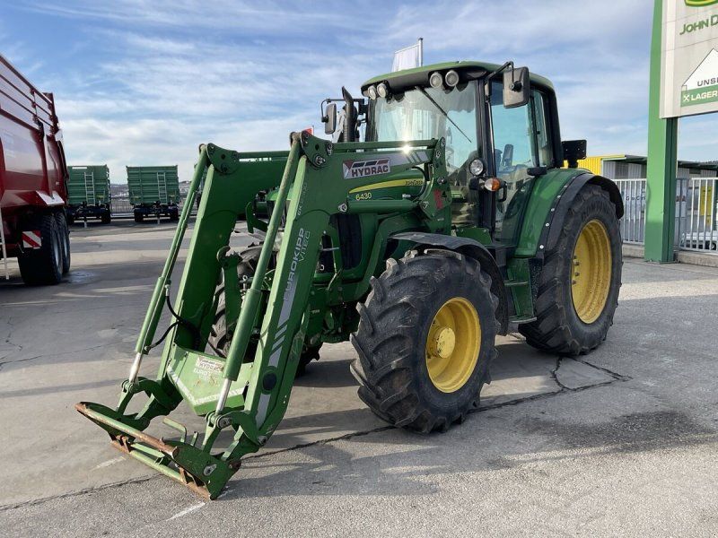 John Deere 6430