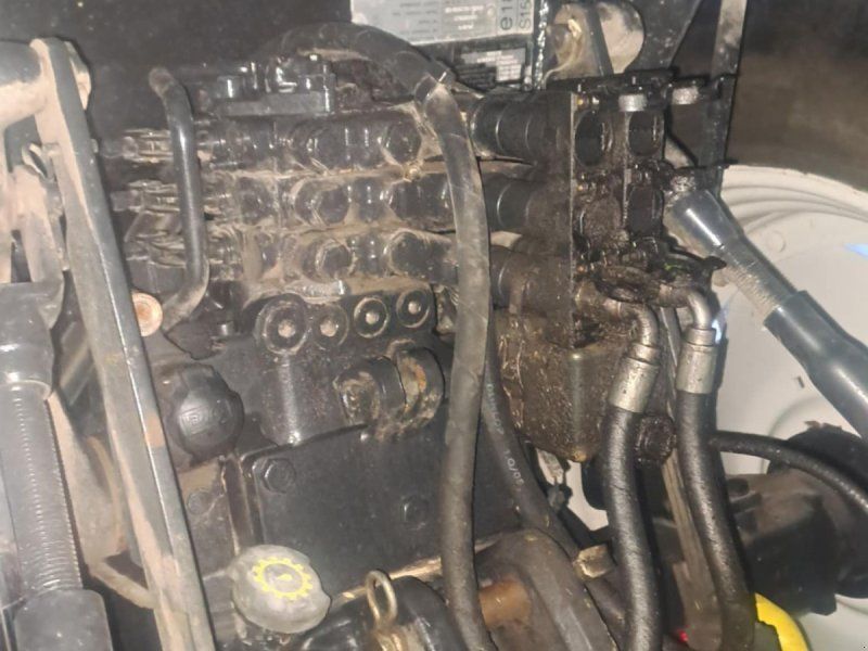 New Holland T6030 Delta 6030 DELTA