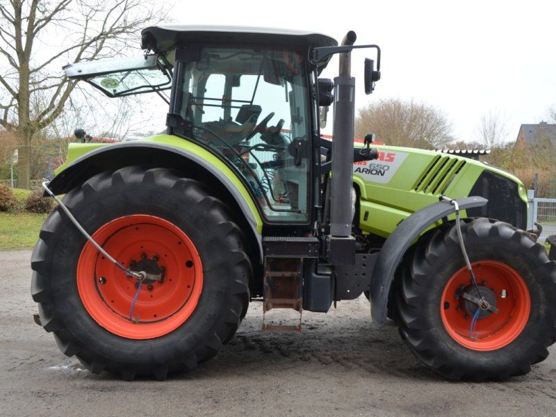 Claas ARION 650 CMATIC