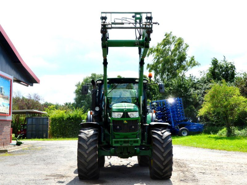 John Deere 6150 R