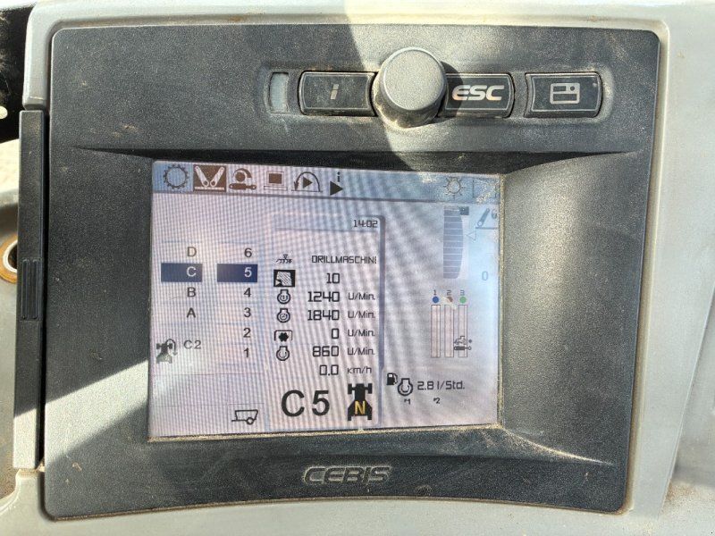 Claas ARION 640 CEBIS