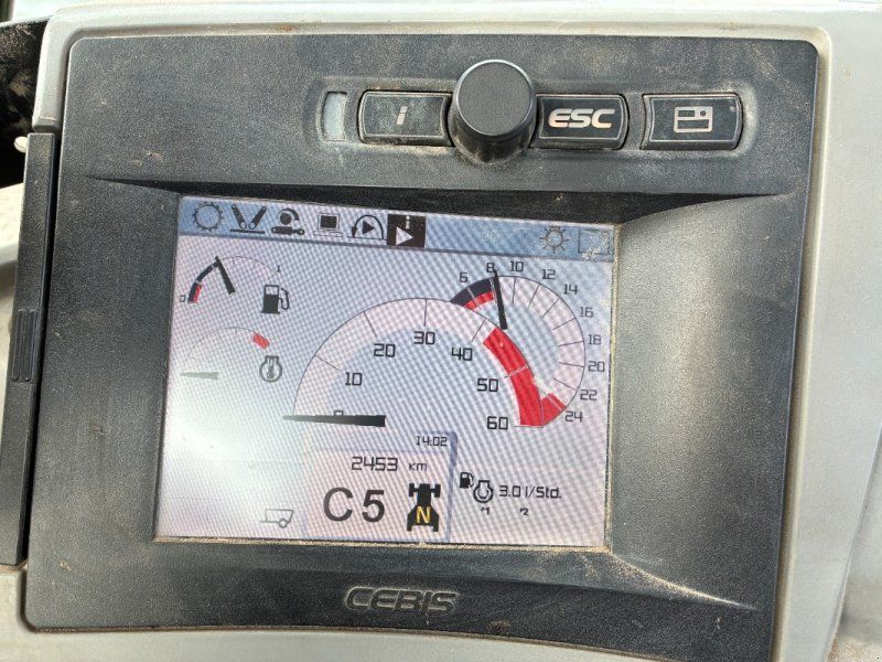 Claas ARION 640 CEBIS