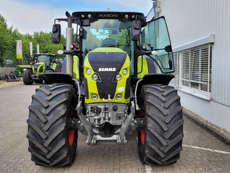 Claas AXION 870 CMATIC