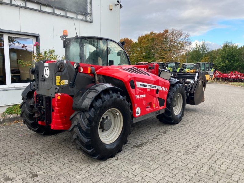 Massey Ferguson TH.7038