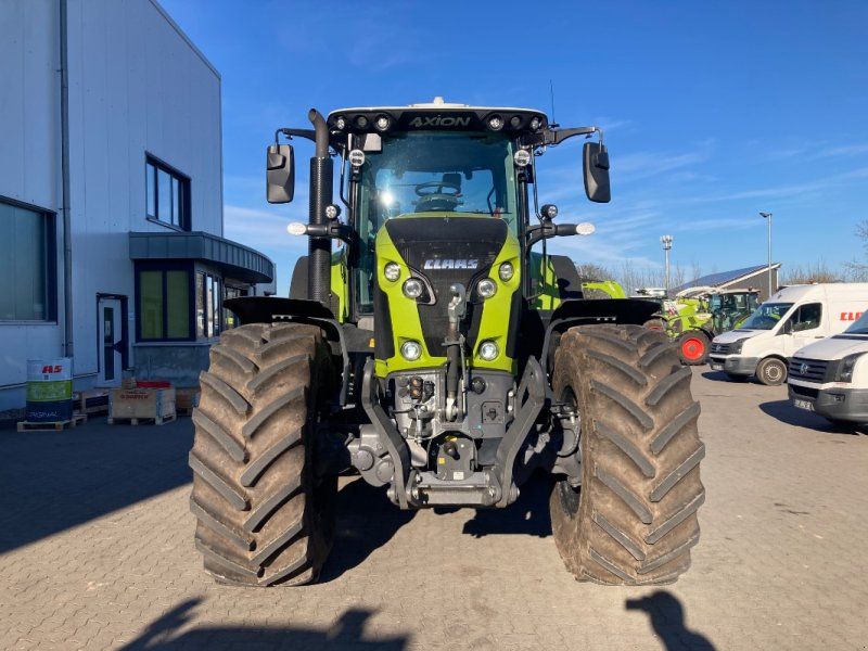 Claas AXION 830 CMATIC (Garantieverlängerung bis 09.2028)