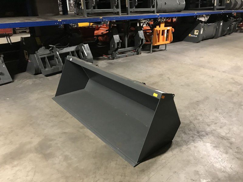 Stekro Schaufel Universal 2,0m