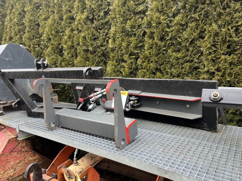 Gummischieber 1600mm hydraulisch