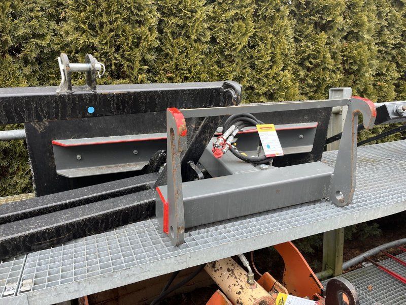 Gummischieber 1600mm hydraulisch