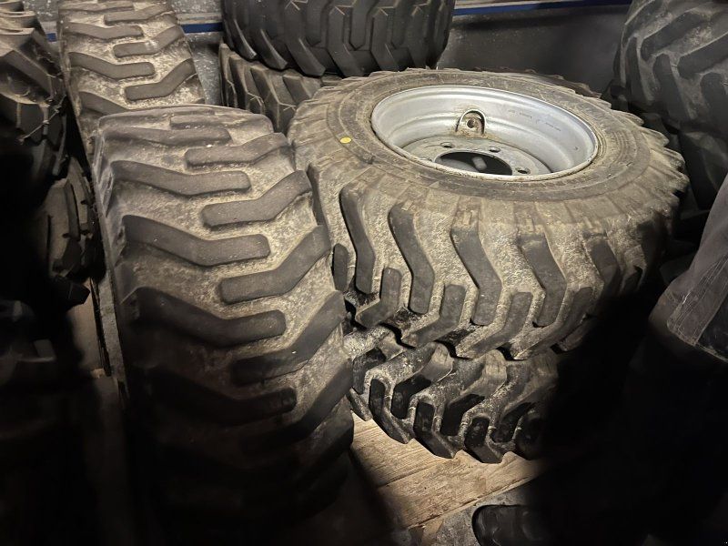 12x16.5EM ET45 6 Loch 10PLY