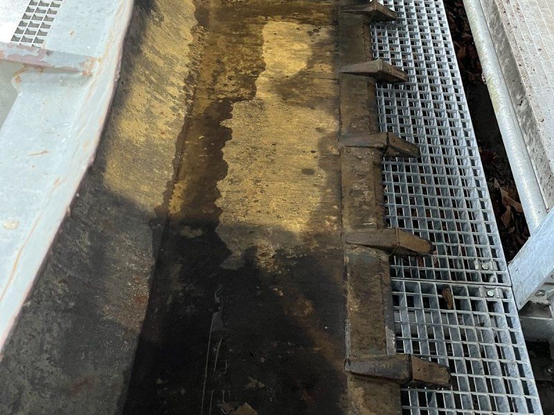 Weidemann Erdschaufel 1500mm mit Reißzähne HV