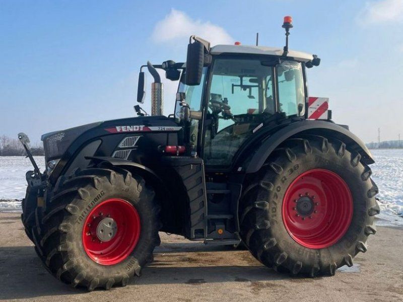 Fendt 724 Vario Profi+