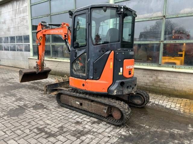 Hitachi ZX 33 U-5A CLR
