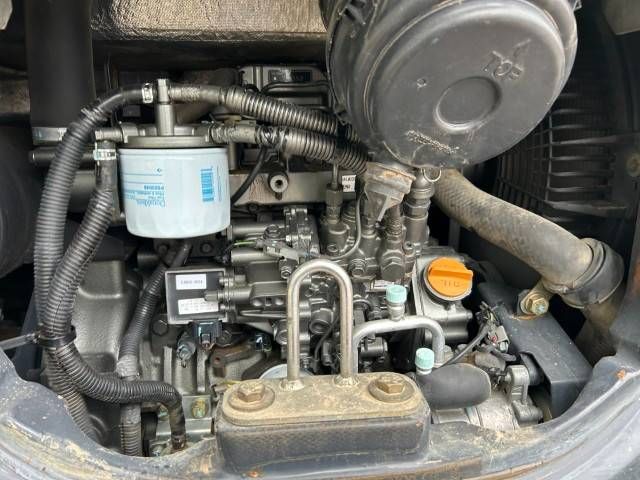 Hitachi ZX 33 U-5A CLR