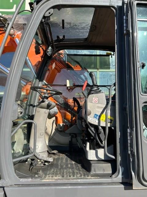 Hitachi ZX 145 W-3