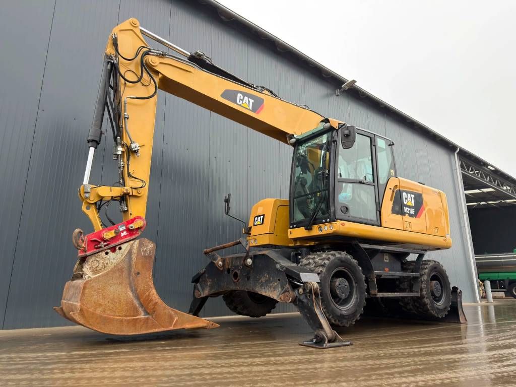 CAT M318F