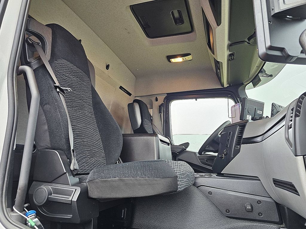 MERCEDES-BENZ ACTROS 1840 mp5 retarder 2t lift