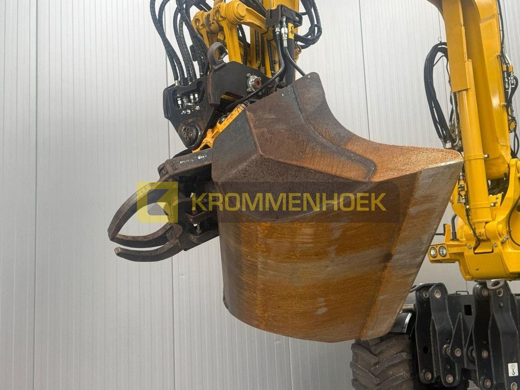 Komatsu PW 98 MR-10 KH10007