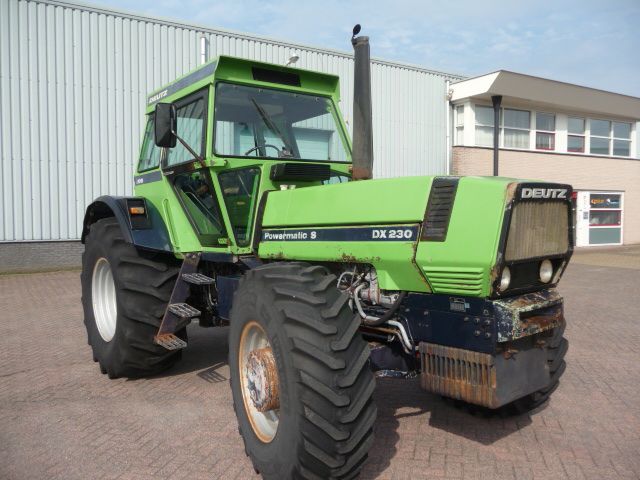 Deutz dx 230