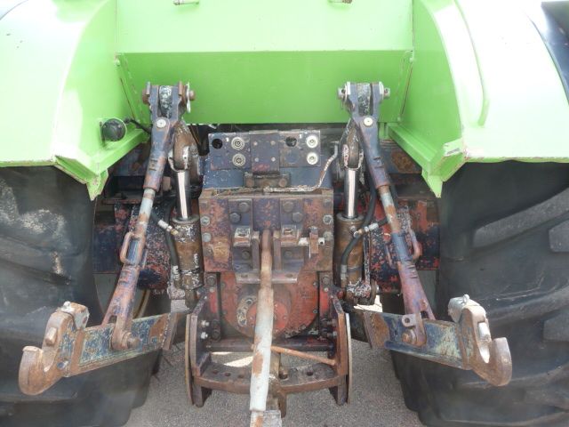 Deutz dx 230