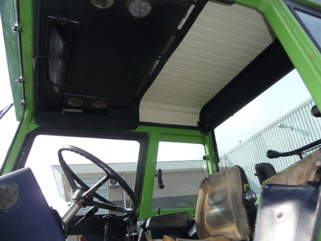 Deutz dx 230