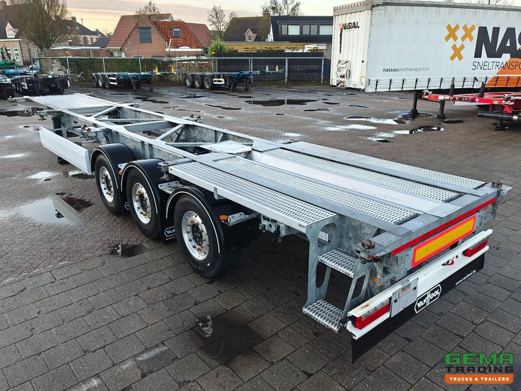 Van Hool A3C002 3-axle JOST - Lift axle - Galvanized - ADR - Stainless steel drip tray - Alcoa - 20/30/40 ft - 4460 kg