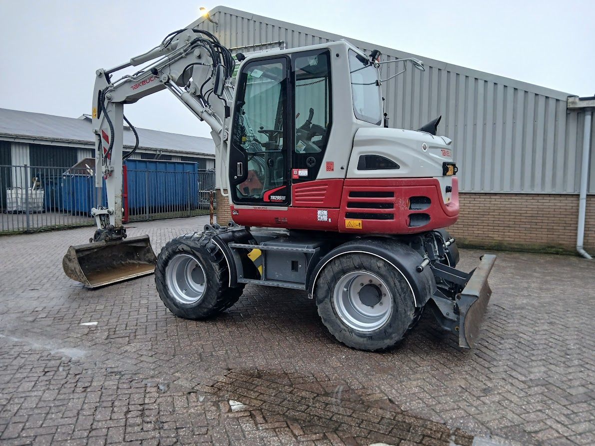 Takeuchi TB295W 2022 2120 uur