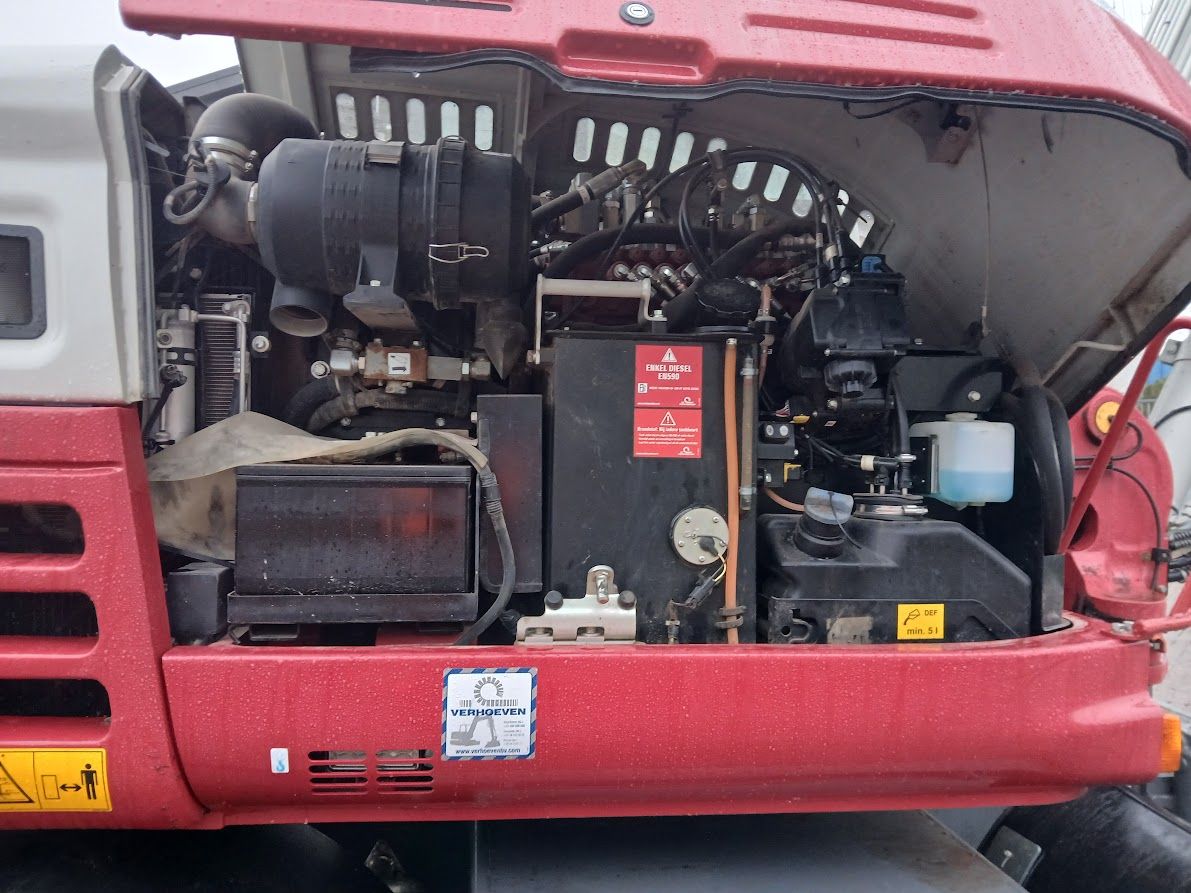 Takeuchi TB295W 2022 2120 uur