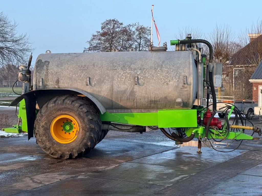 Joskin 8400 Liter vacuumtank Waterwagen Zuigarm