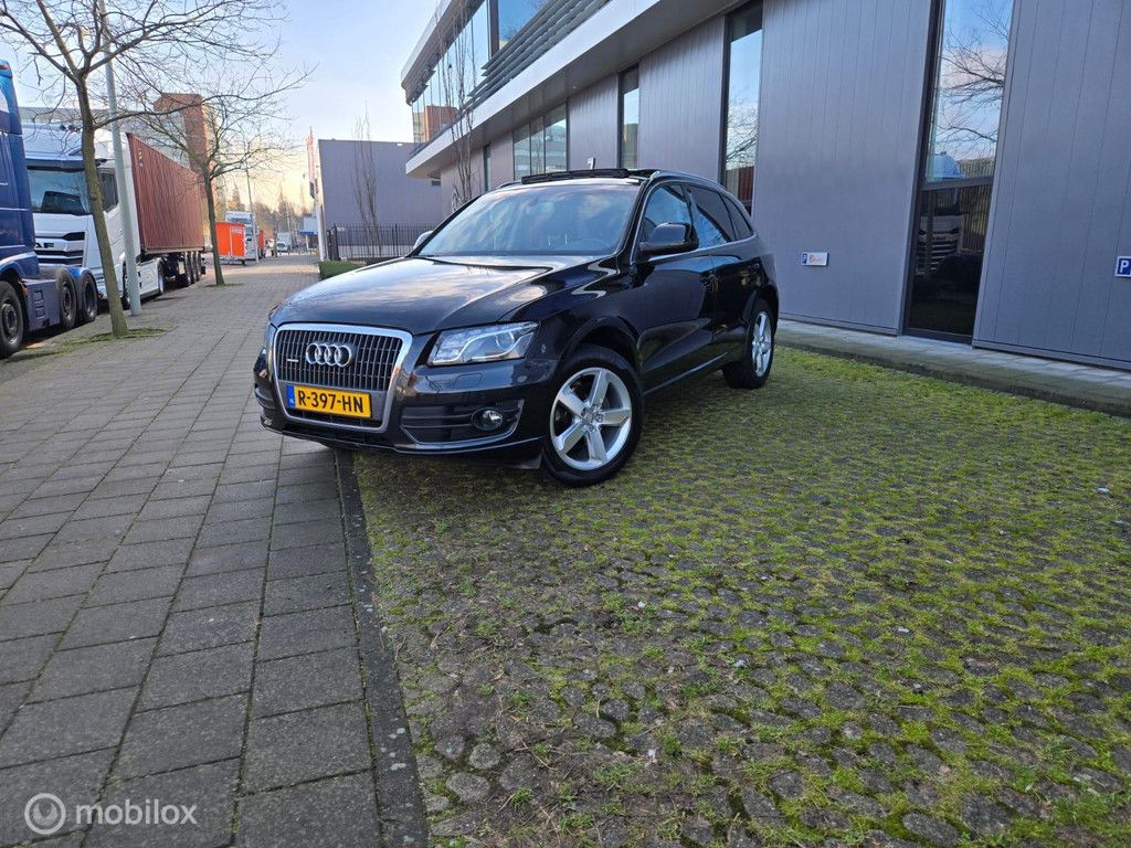 Audi Q5 2.0 TFSI quattro Pro Line Business 137KM|Pano|Garant