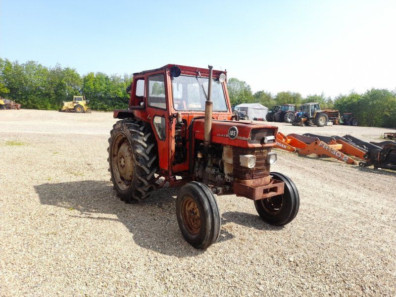 Massey Ferguson 185