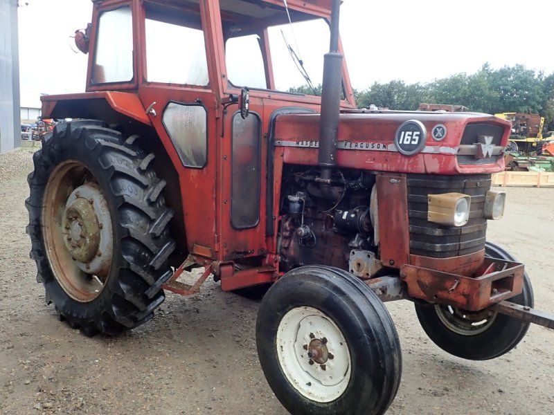 Massey Ferguson 165