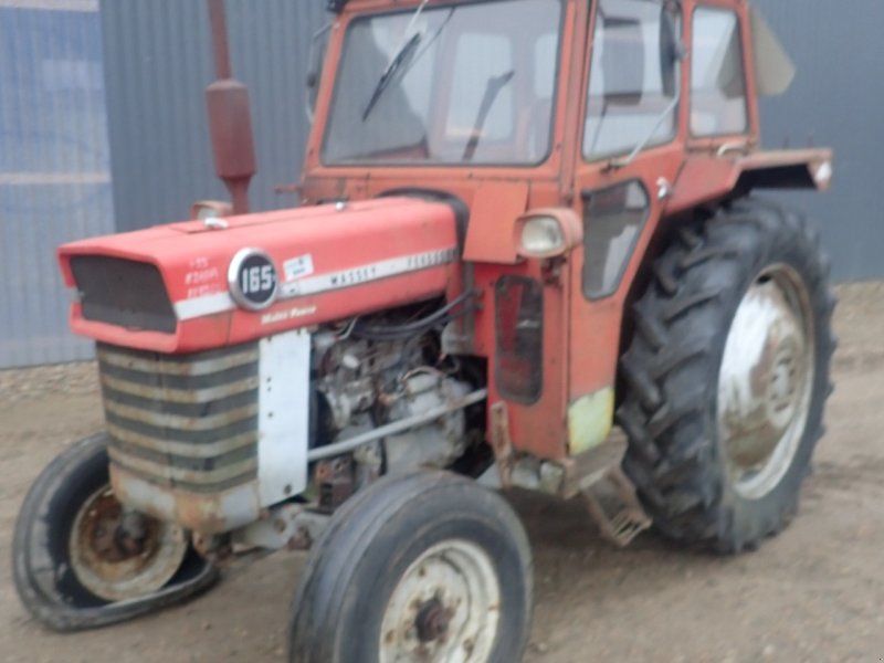 Massey Ferguson 165