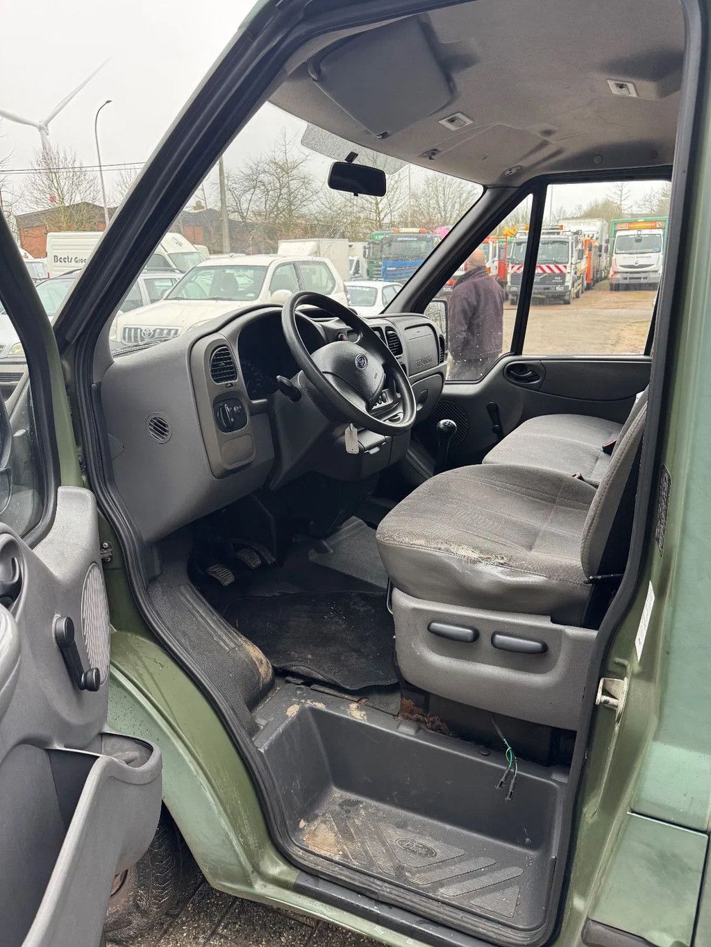 Ford TRANSIT **BELGIAN ORIGINE-EX ARMY**