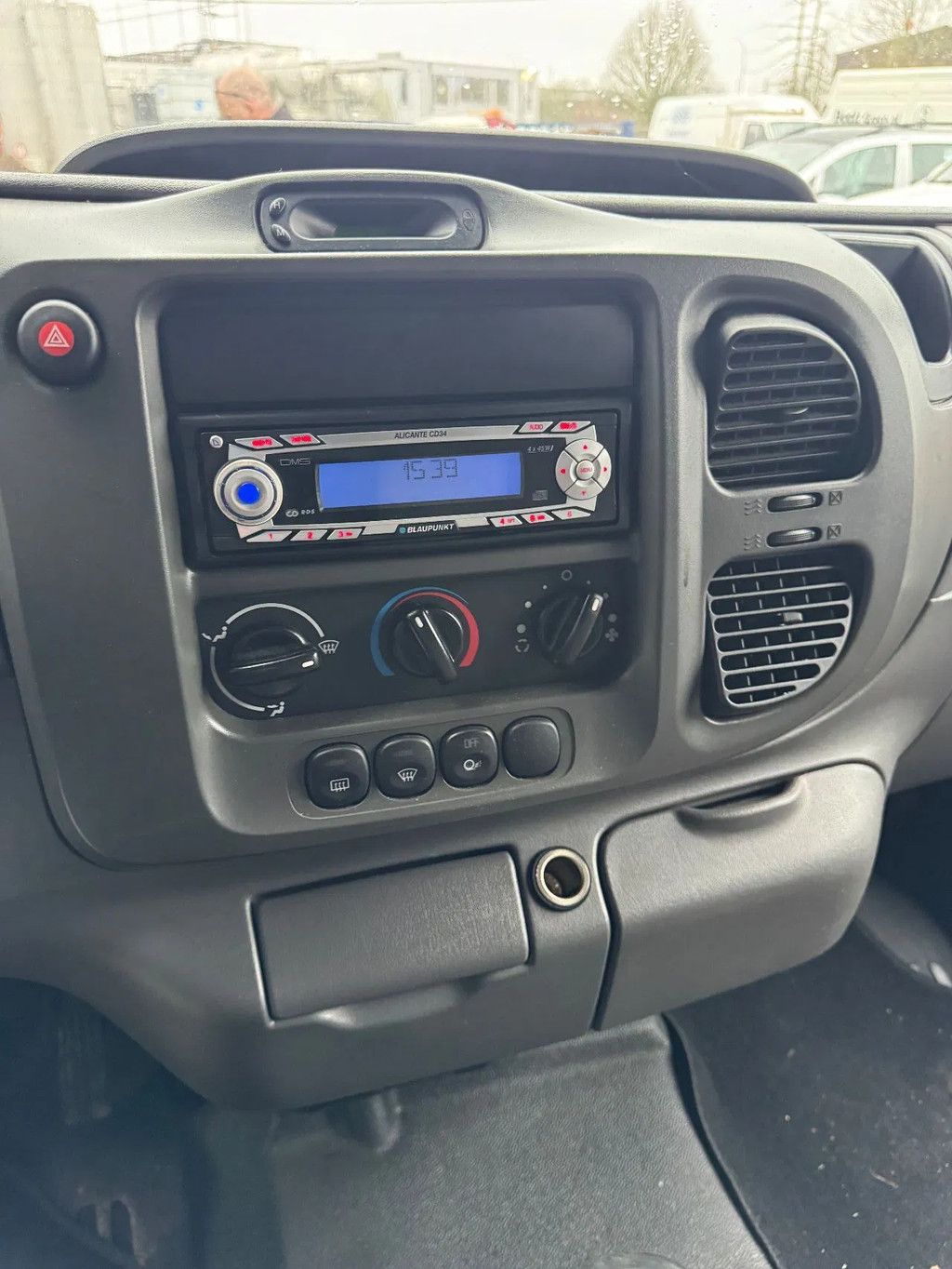 Ford TRANSIT **BELGIAN ORIGINE-EX ARMY**