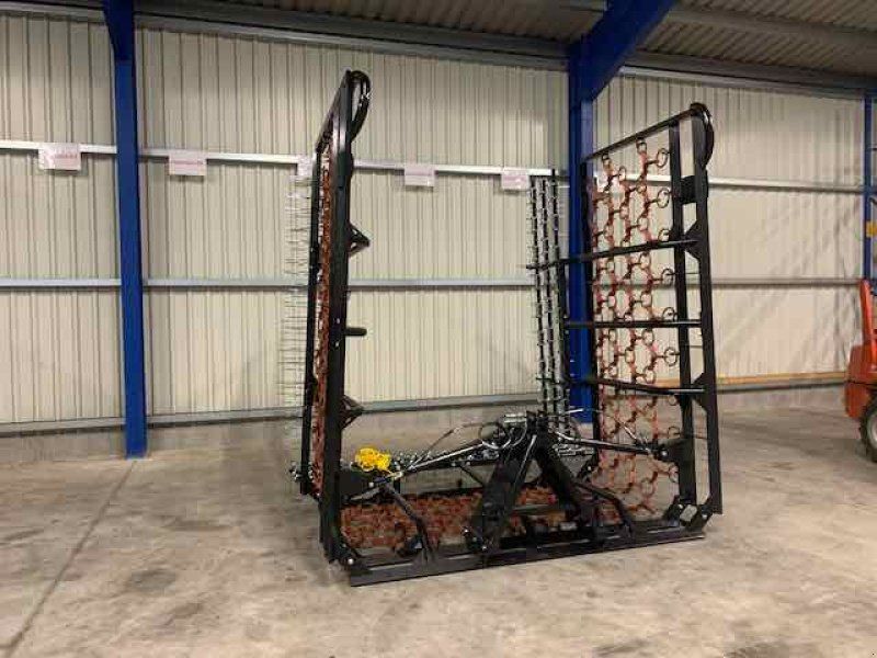 Voratek Wiesenschleppe 8m mit Striegel