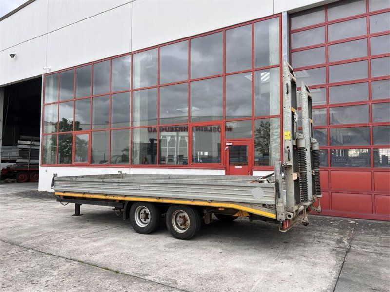 Möslein TTS 13 Schwebheim 13 t Tandemtieflader
