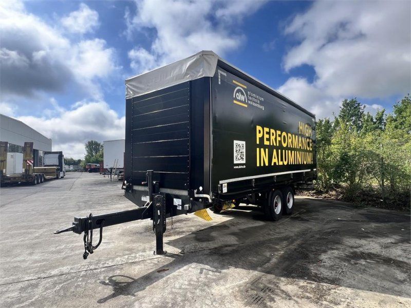 Fliegl TPS135 13,5 t Tandemplanen, neuwertig