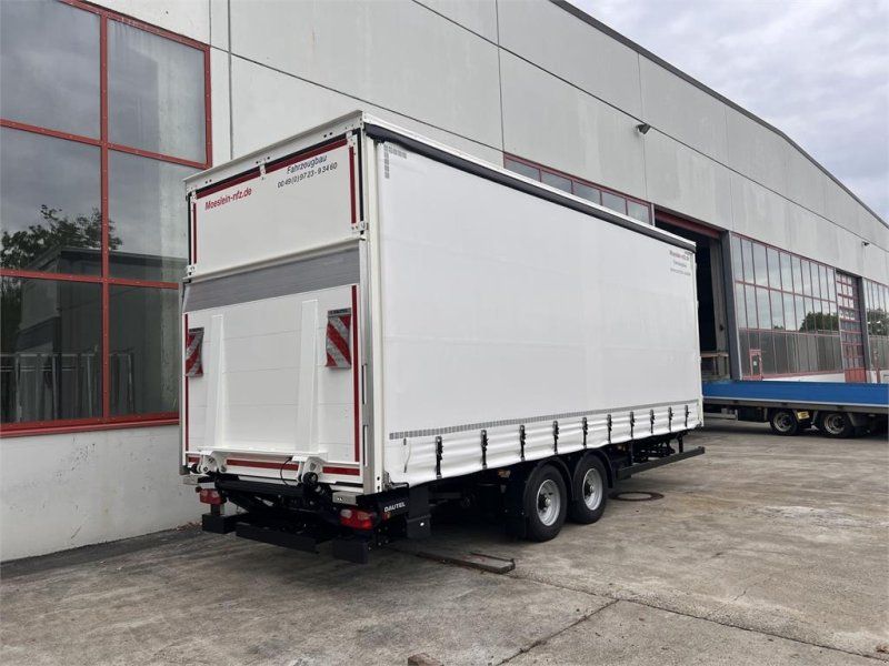 Möslein TPS 105 D-L Planen, Ladebordwand + Durchl