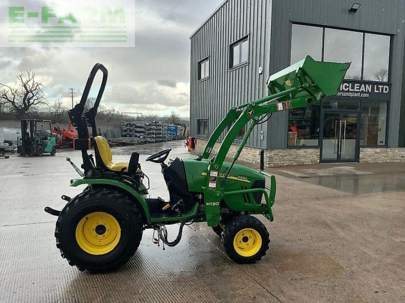 John Deere 2520 compact  (st25690)