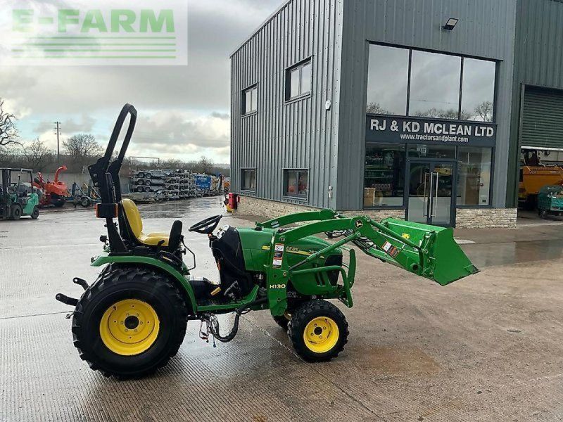John Deere 2520 compact  (st25690)