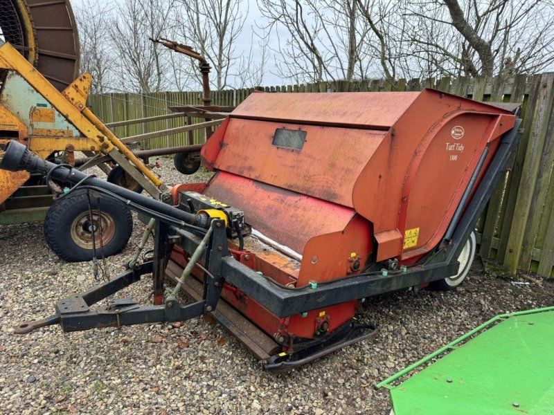 Charterhouse Turf Tidy 1800