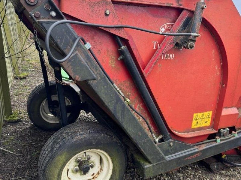 Charterhouse Turf Tidy 1800