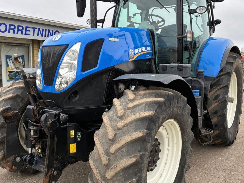 New Holland T7.270 AC Supersteer