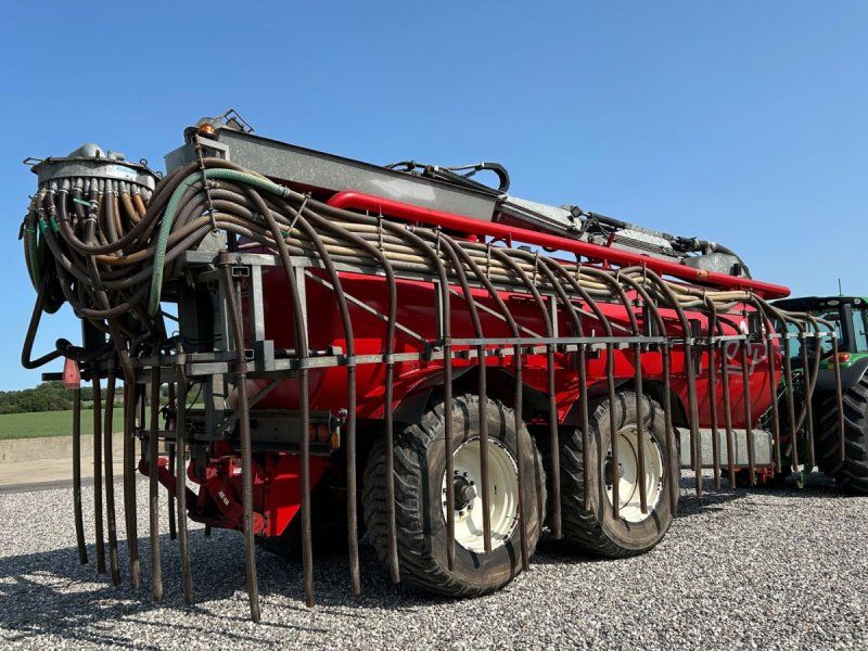 AP GV 20 med kran, lift og slangebom