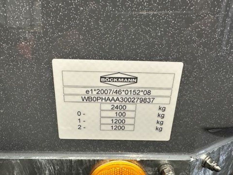 Böckmann Pferdeanhänger Comfort Esprit ECO 2,4to