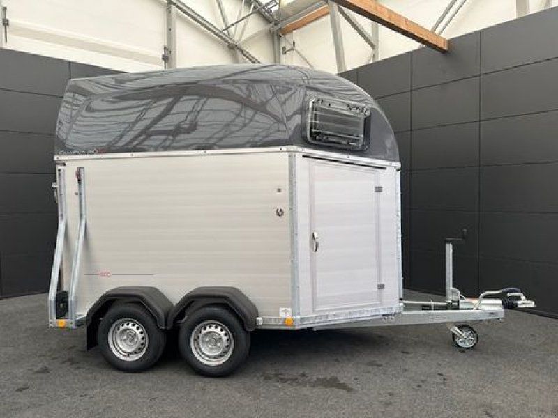 Böckmann Pferdeanhänger Champion Uno Esprit ECO 1,6to