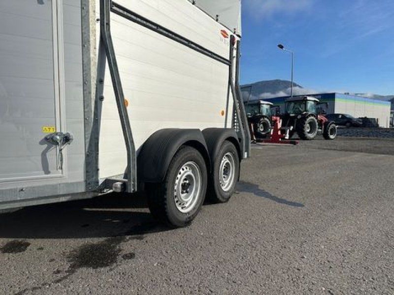 Böckmann Viehanhänger VA 3016/27 Alu 2,7to 3,05x1,65m