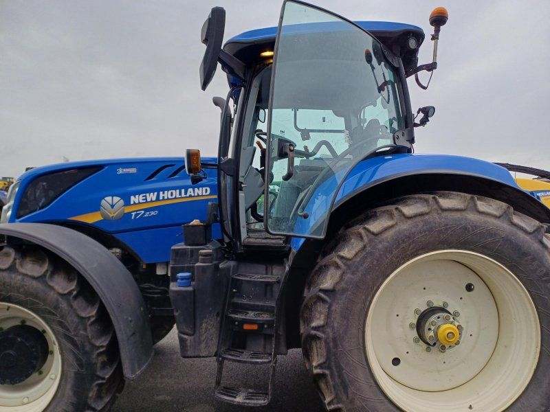 New Holland T7.230 PC S5