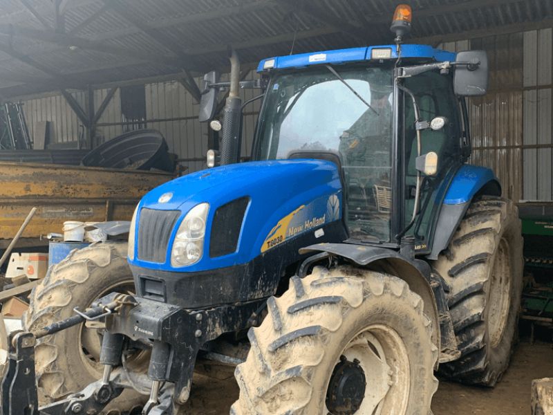 New Holland T6030 PLUS